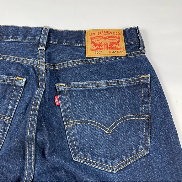 Levis 505 Men's Regular Fit Jeans Dark Wash size: W32 L32 - Picture 9 of 13